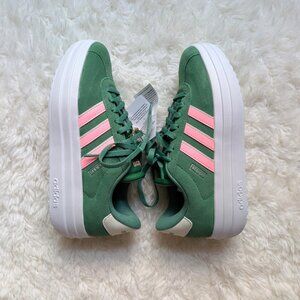 NWT adidas VL Court Bold Women's Shoes (size: 6)